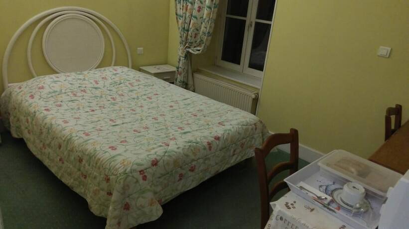 Imagen de la habitación del Logis de L\'Europe. Foto 15