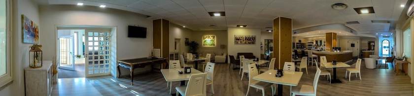 Imagen del bar/restaurante del Lonatino. Foto 2