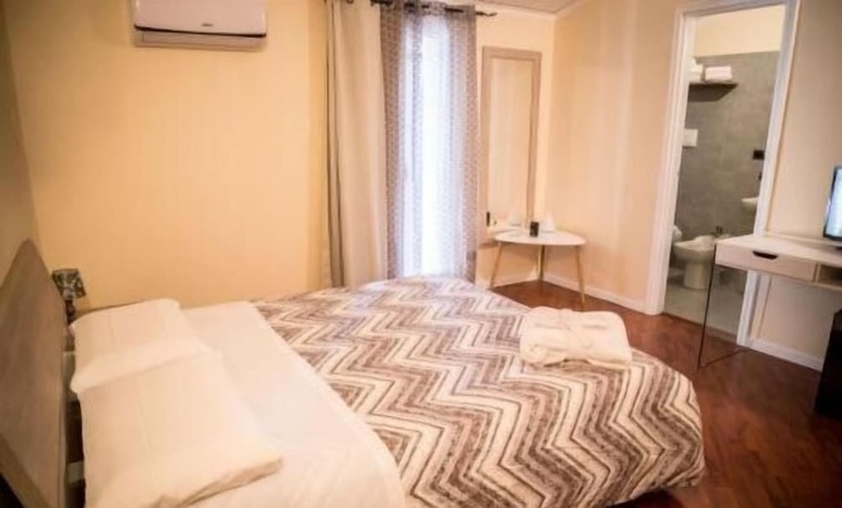 Imagen de la habitación del Lonatino. Foto 6