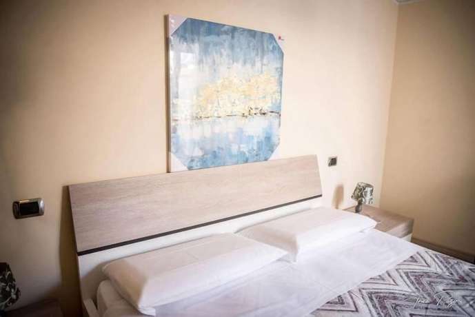Imagen de la habitación del Lonatino. Foto 9
