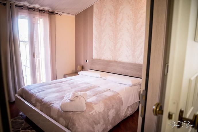 Imagen de la habitación del Lonatino. Foto 15