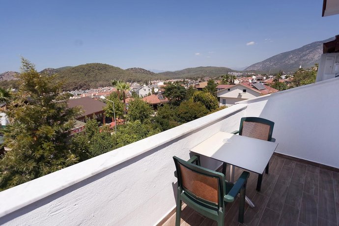 Imagen de la habitación del London Hotel, FETHIYE. Foto 6