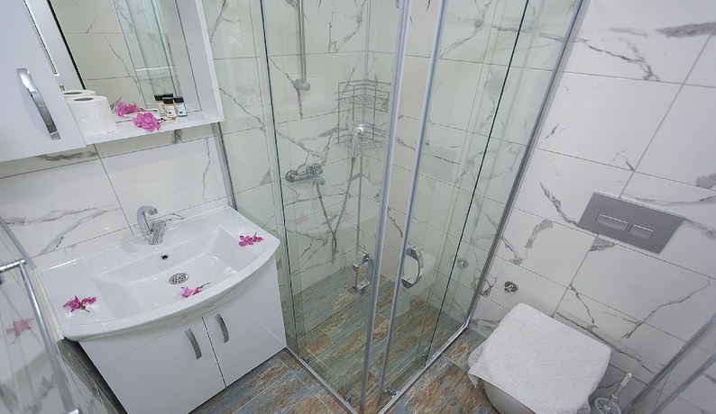 Imagen de la habitación del London Hotel, FETHIYE. Foto 18