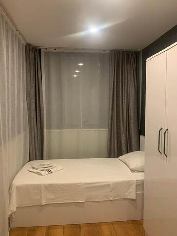 Imagen de la habitación del London Otel. Foto 16
