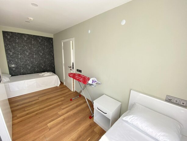 Imagen de la habitación del London Otel. Foto 18