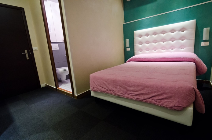Imagen de la habitación del Londrino Sanremo. Foto 5