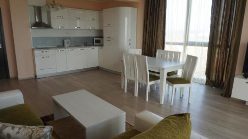 Imagen de la habitación del Long Beach Resort. Foto 16