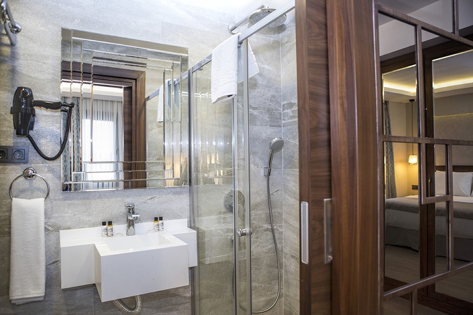 Imagen de la habitación del Long Stay İstanbul Hotel. Foto 4