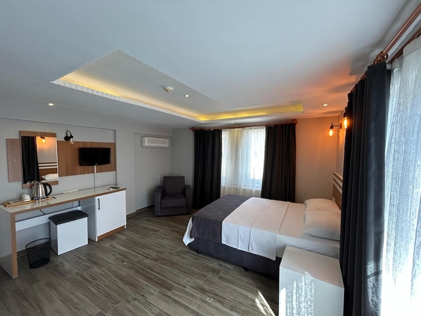 Imagen de la habitación del Lopera Beach Hotel. Foto 8
