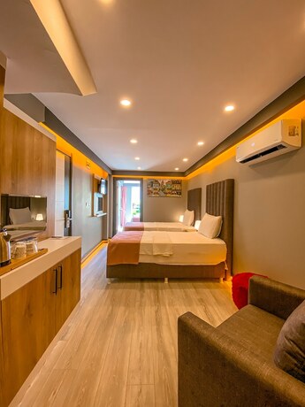 Imagen general del L\'opera Deluxe Hotel. Foto 3