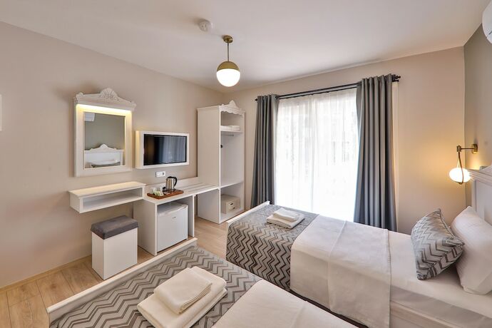Imagen de la habitación del Lora Kas Otel. Foto 15