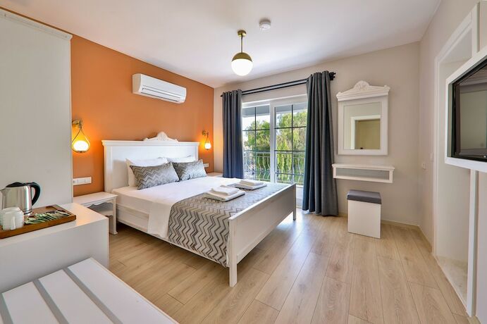 Imagen de la habitación del Lora Kas Otel. Foto 18