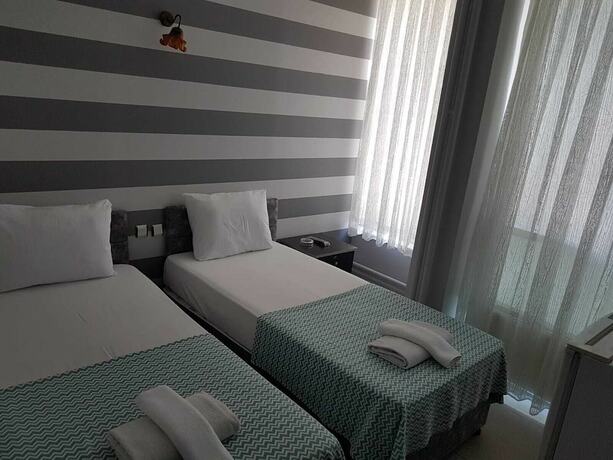 Imagen de la habitación del Lotus Otel. Foto 12