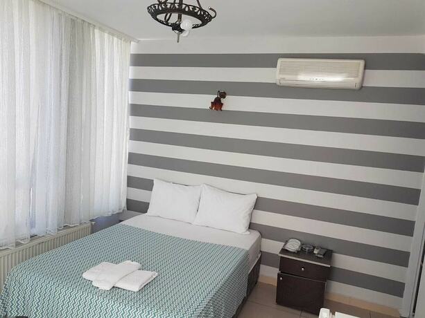 Imagen de la habitación del Lotus Otel. Foto 16