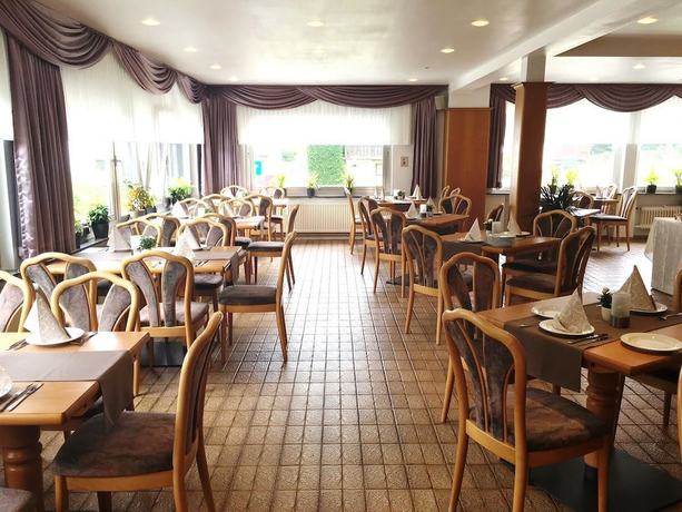 Imagen del bar/restaurante del Louis Hotels. Foto 3