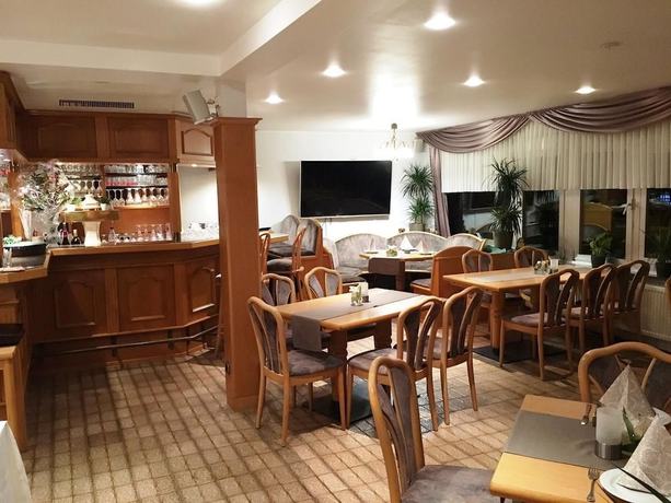 Imagen del bar/restaurante del Louis Hotels. Foto 4