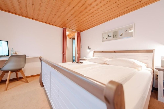 Imagen de la habitación del L&ouml;wen Hotel and Restaurant, Marktbreit. Foto 7