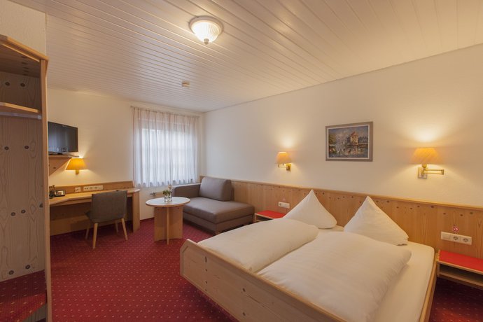 Imagen general del Löwen Hotel and Restaurant, Wendlingen am Neckar. Foto 1