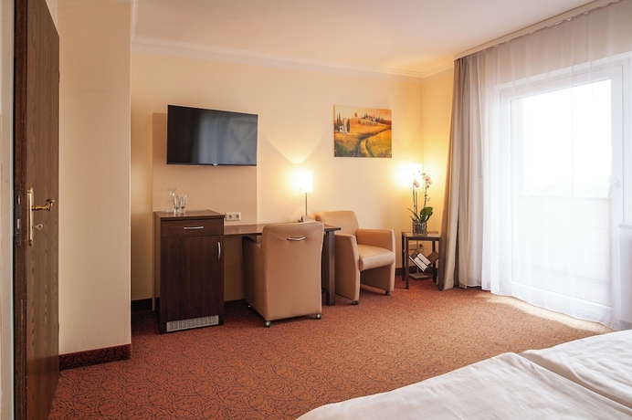 Imagen de la habitación del LuCA HOTEL. Foto 14