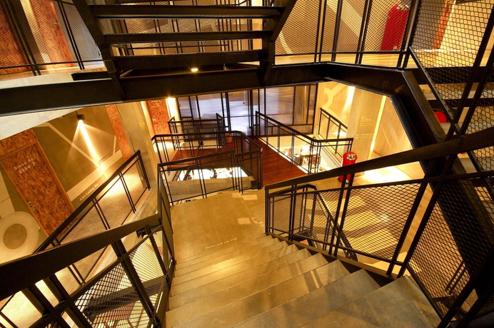 Imagen de los interiores del Lub d Bangkok Silom. Foto 15