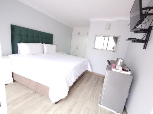 Imagen general del Lucolo Palace B&B - East London. Foto 1