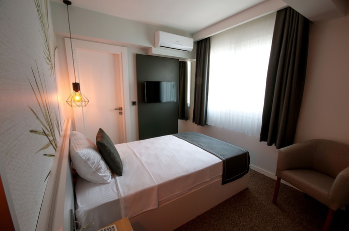 Imagen de la habitación del Luis Otel. Foto 5