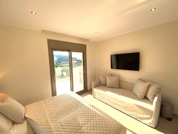 Imagen de los interiores del Luminous luxury apartments. Foto 16