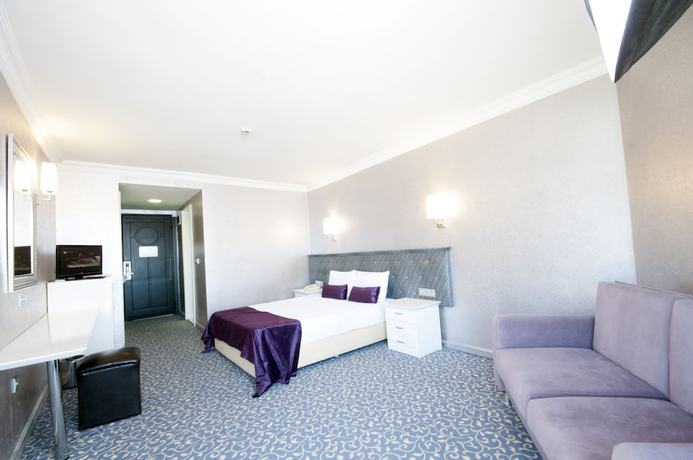 Imagen de la habitación del Luna Beach Hotel and Spa. Foto 3
