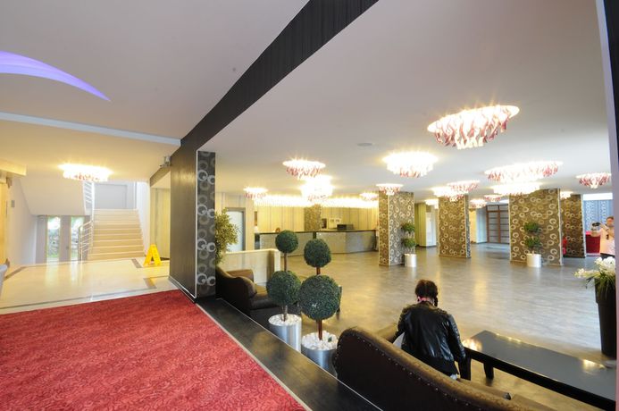 Imagen de los interiores del Luna Beach Hotel and Spa. Foto 14
