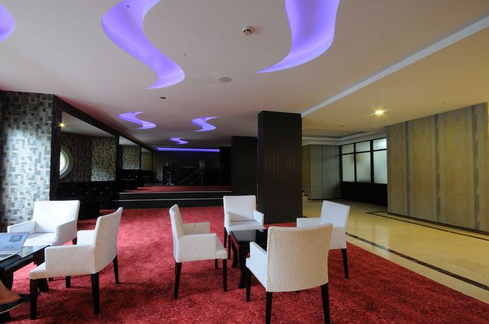 Imagen de los interiores del Luna Beach Hotel and Spa. Foto 15