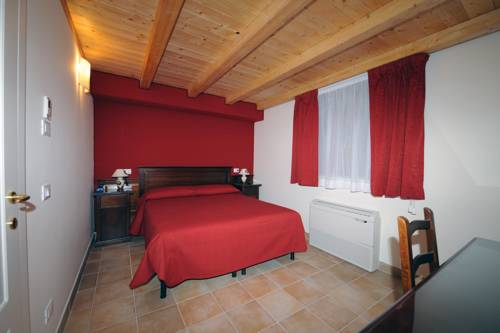 Imagen de la habitación del Luxardotel. Foto 11