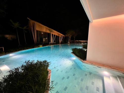 Imagen de la habitación del Luxtalay khanom Hotel. Foto 19