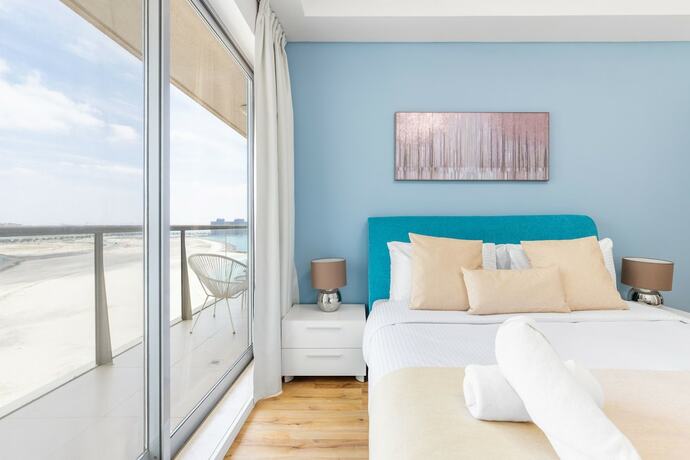 Imagen general del Luxury Beachfront Marjan Island. Foto 12