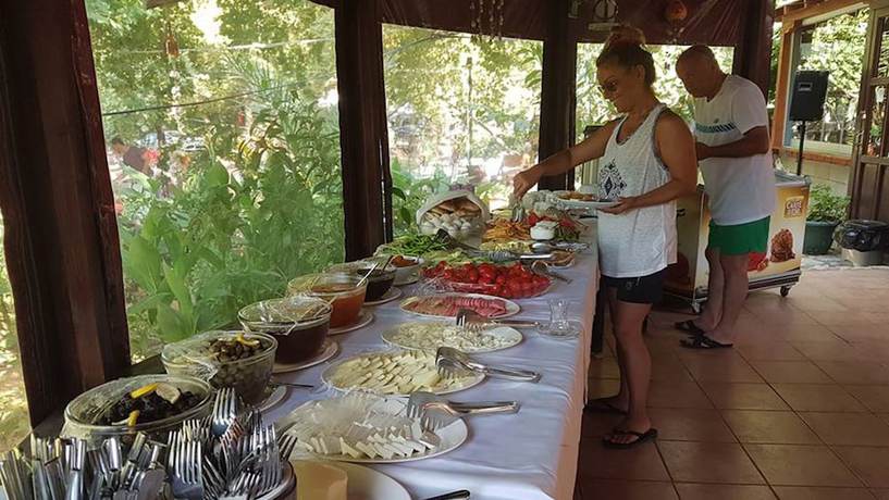 Imagen del bar/restaurante del Lykia Edrassa Hotel. Foto 3