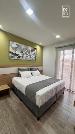 Imagen general del M A Hotel. Foto 13