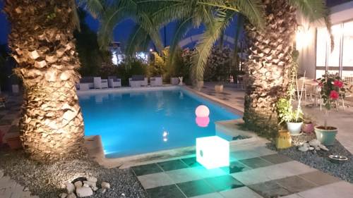 Imagen de la habitación del M Hotel. Foto 2