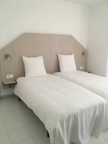 Imagen de la habitación del M Hotel, Gignac. Foto 6