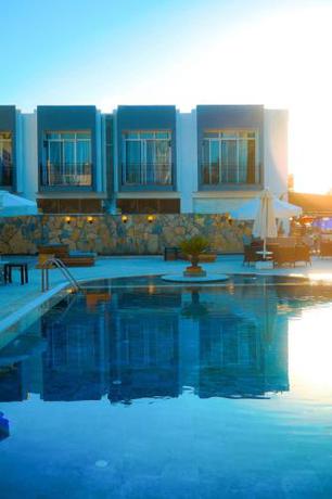 Imagen general del MARİNA BAY HOTEL. Foto 2