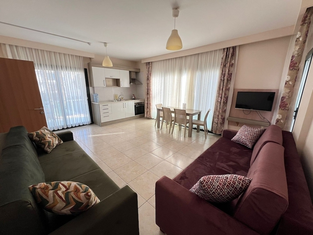 Imagen de la habitación del MARİNA SUİTE OTEL. Foto 12