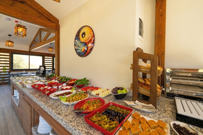 Imagen del bar/restaurante del MARVELOUS SARIGERME. Foto 5