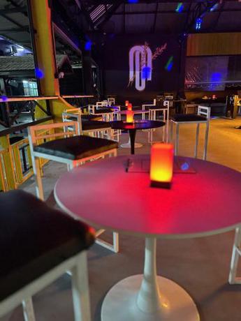 Imagen general del MBAR HOSTEL HAAD RIN. Foto 4