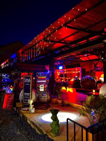 Imagen general del MBAR HOSTEL HAAD RIN. Foto 13