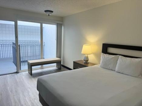 Imagen general del MC Pacific Inn & Suites Torrance. Foto 4