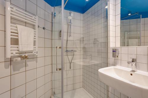 Imagen de la habitación del MEININGER Hotel Bruxelles Gare du Midi. Foto 14