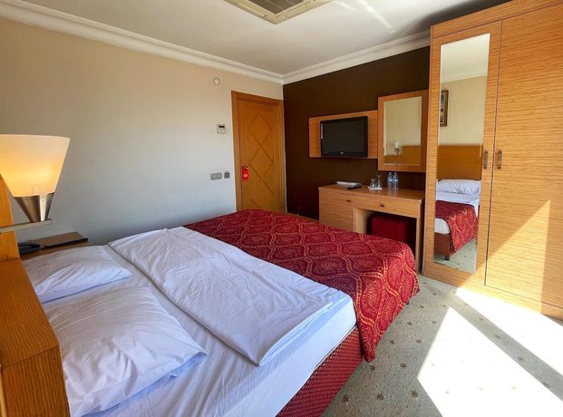 Imagen de la habitación del MEKANHAN OTEL. Foto 8