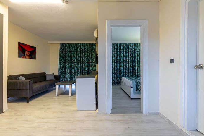 Imagen general del MERYAM SUIT DELUX HOTEL. Foto 3