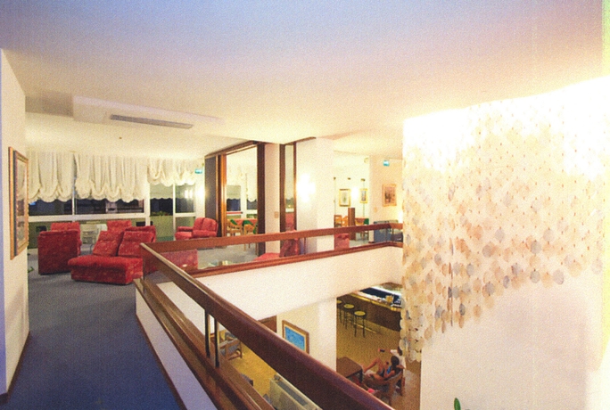 Imagen de los interiores del METROPOL, Caorle. Foto 8