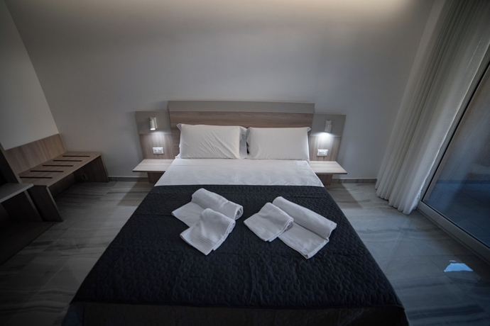 Imagen de la habitación del MIDDLE TOWN PALACE TROPEA. Foto 4