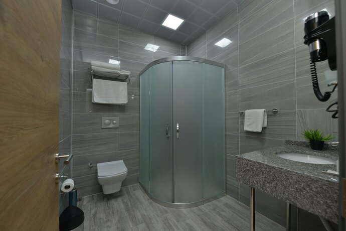 Imagen general del MILLS HOTEL. Foto 11