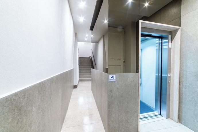 Imagen de los interiores del MODENA RELAX Luxury Rent Rooms. Foto 15